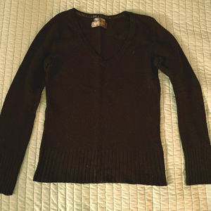 Old Navy Crew neck sweater